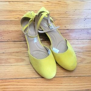 DEX FLEX Yellow Mary-Jane comfortable Wedge Heels